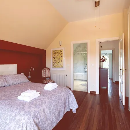 Villa Sancibrian Holiday home *